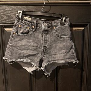 Women's Gray Levi’s Denim Shorts